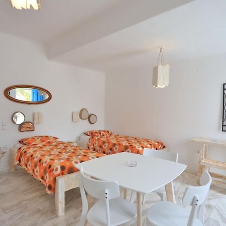 Maganos Apartments Paraga  Buitenkant foto