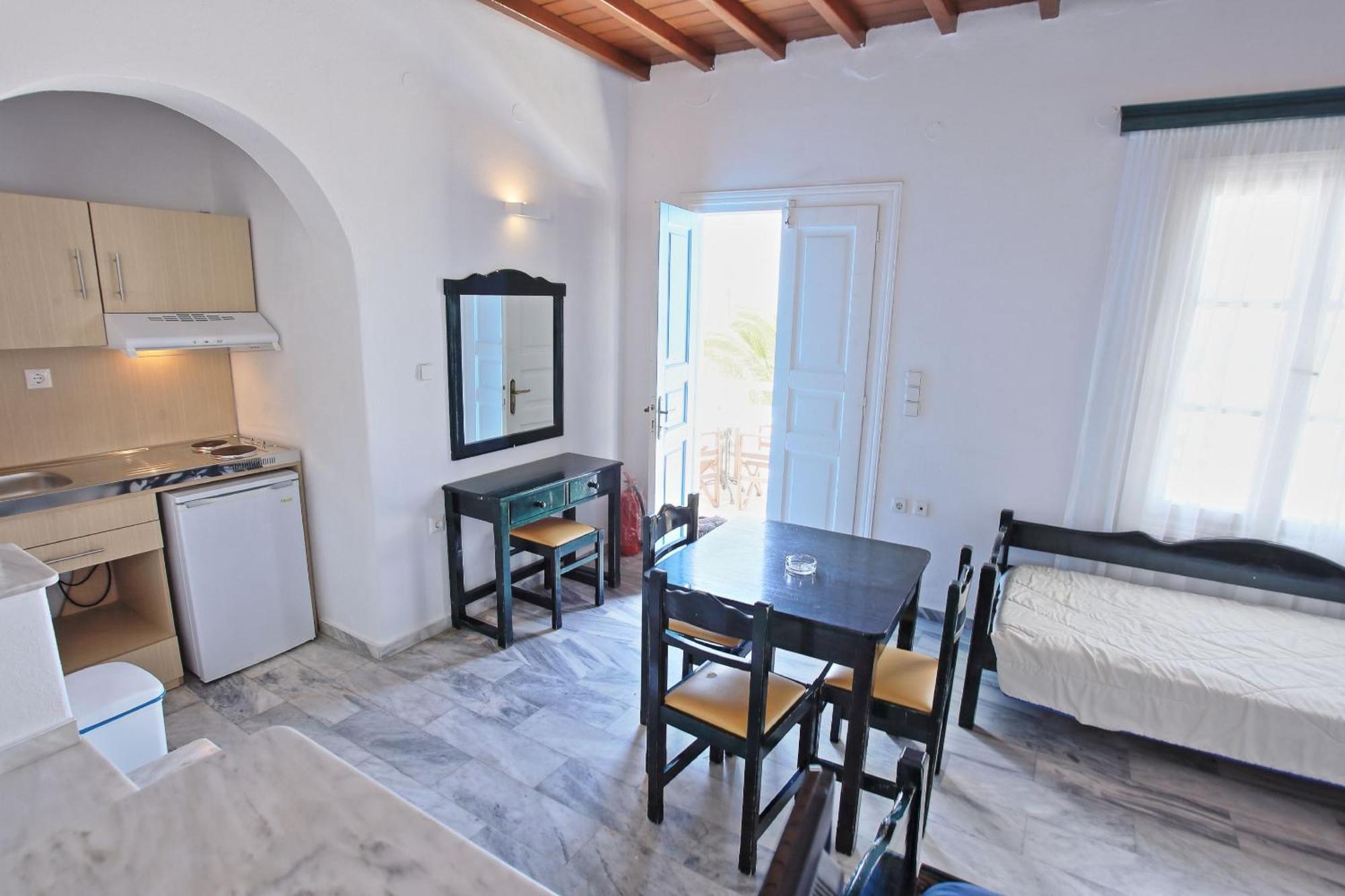 Maganos Apartments Paraga  Buitenkant foto
